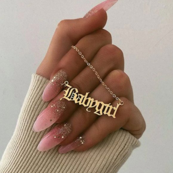Accessories - Babygirl Name Plate Necklace✨